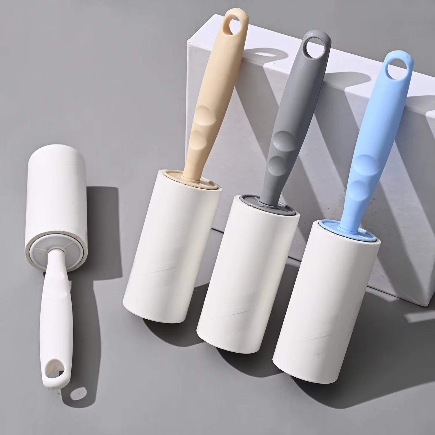 Lint Roller with Refills Sticky Remover Hair Pet Dog Clothes Sofa Dust Cleaning Remover Replaceable Roll Brush Cleaning Tool